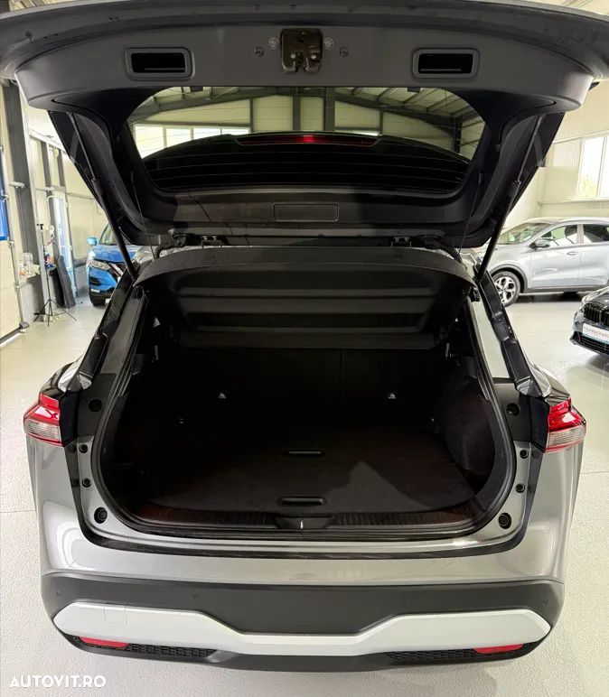 Nissan Qashqai 1.3 DIG-T MHEV Xtronic N-Connecta - 17