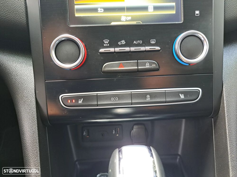 Renault Mégane TCe 140 GPF EDC INTENS - 29