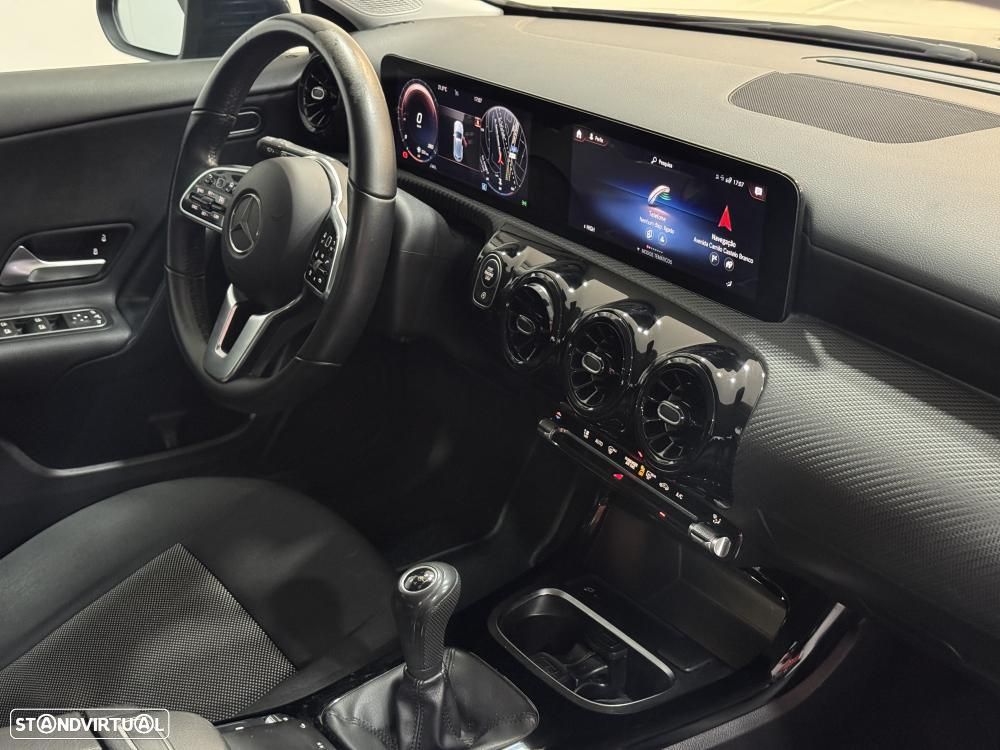 Mercedes-Benz A 180 d Style - 36