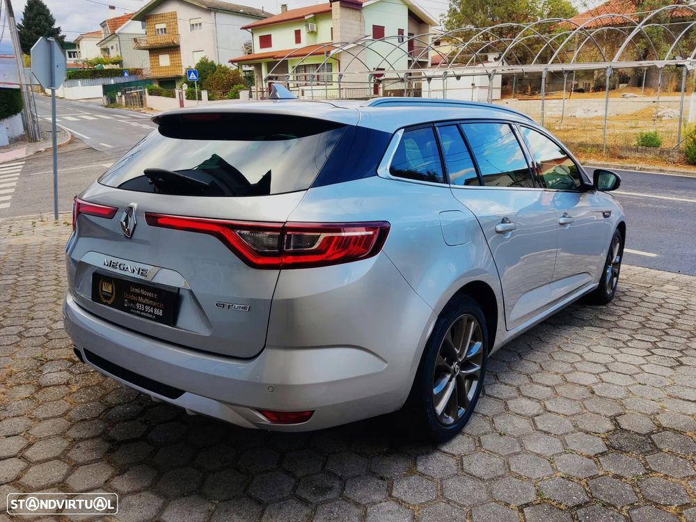 Renault Mégane Sport Tourer 1.5 dCi GT Line - 4