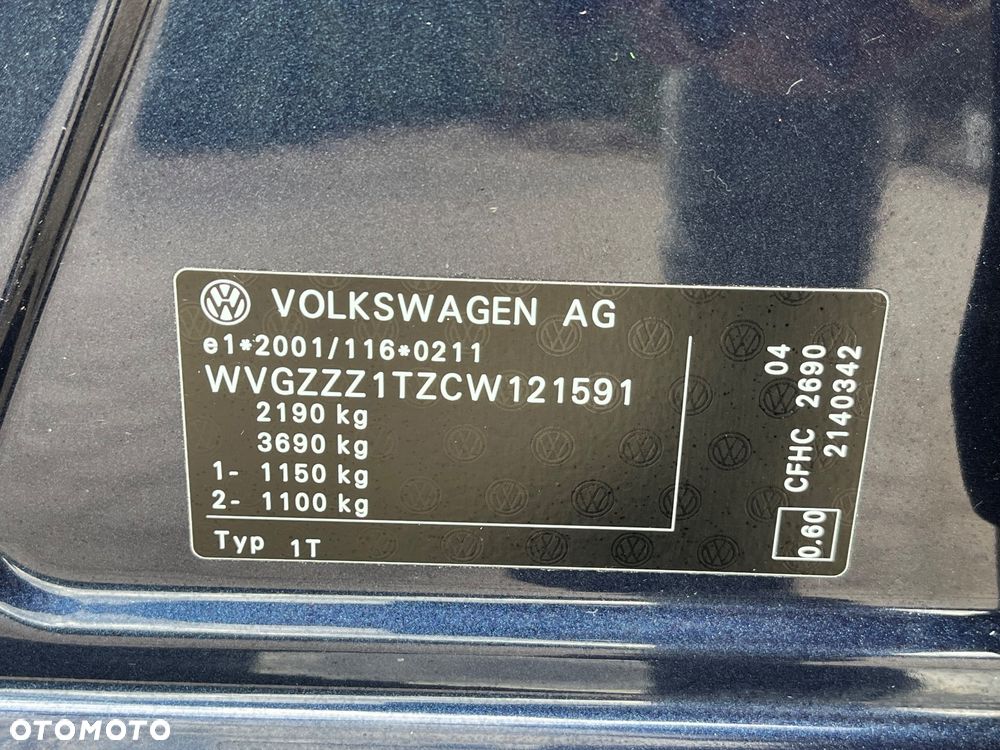 Volkswagen Touran - 38