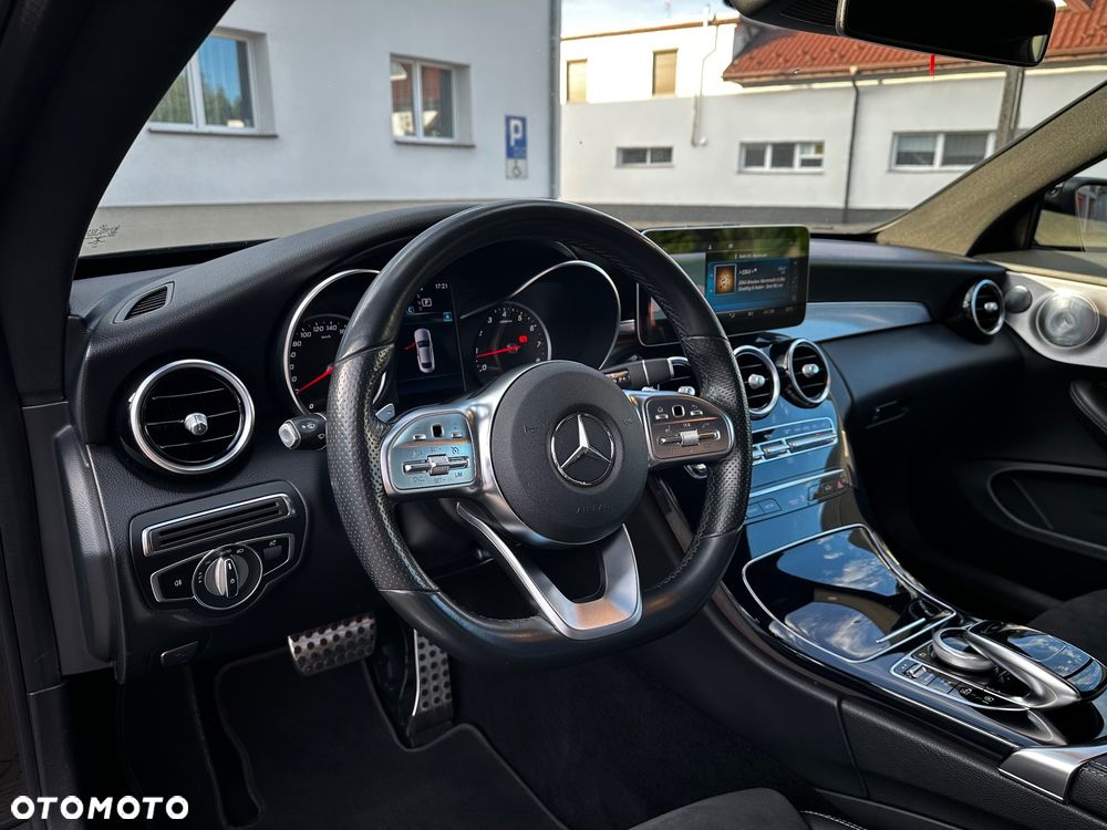 Mercedes-Benz Klasa C 200 9G-TRONIC - 34