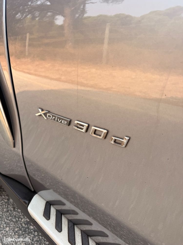BMW X6 xDrive30d - 9