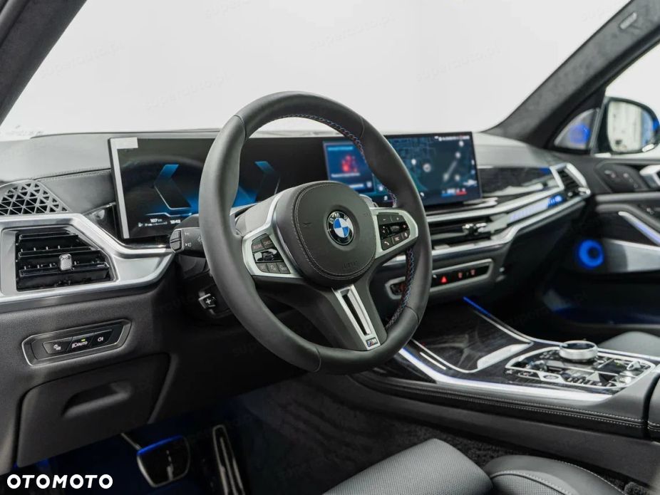 BMW X7 - 9