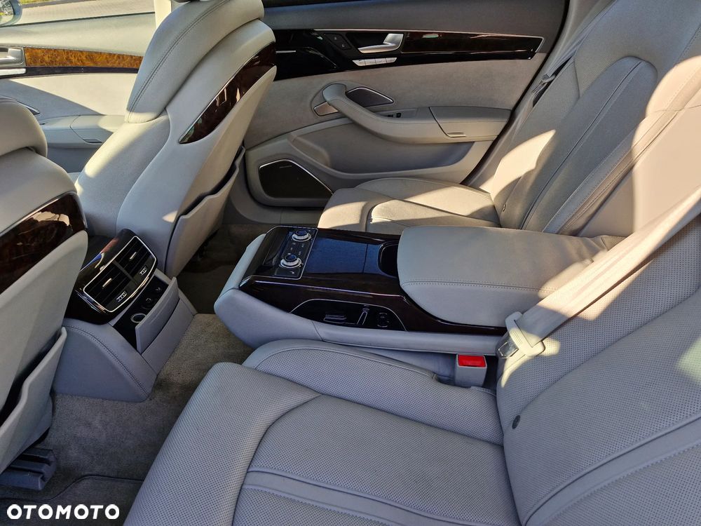 Audi A8 4.2 FSI Quattro tiptronic Langversion - 10