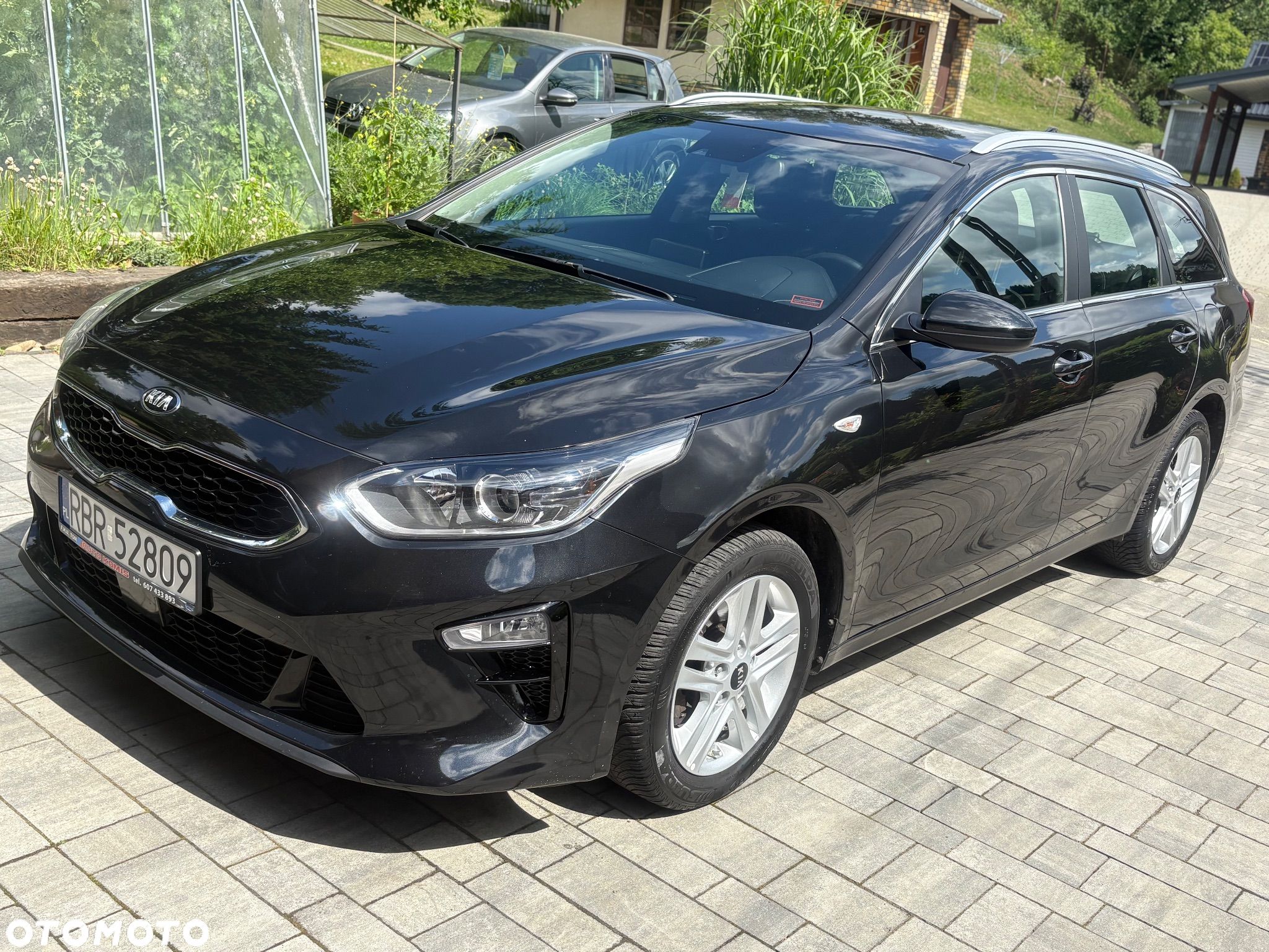 Kia Ceed - 1