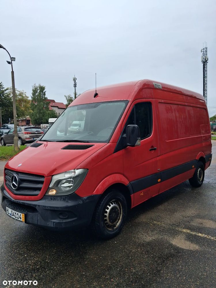 Mercedes-Benz Sprinter - 2