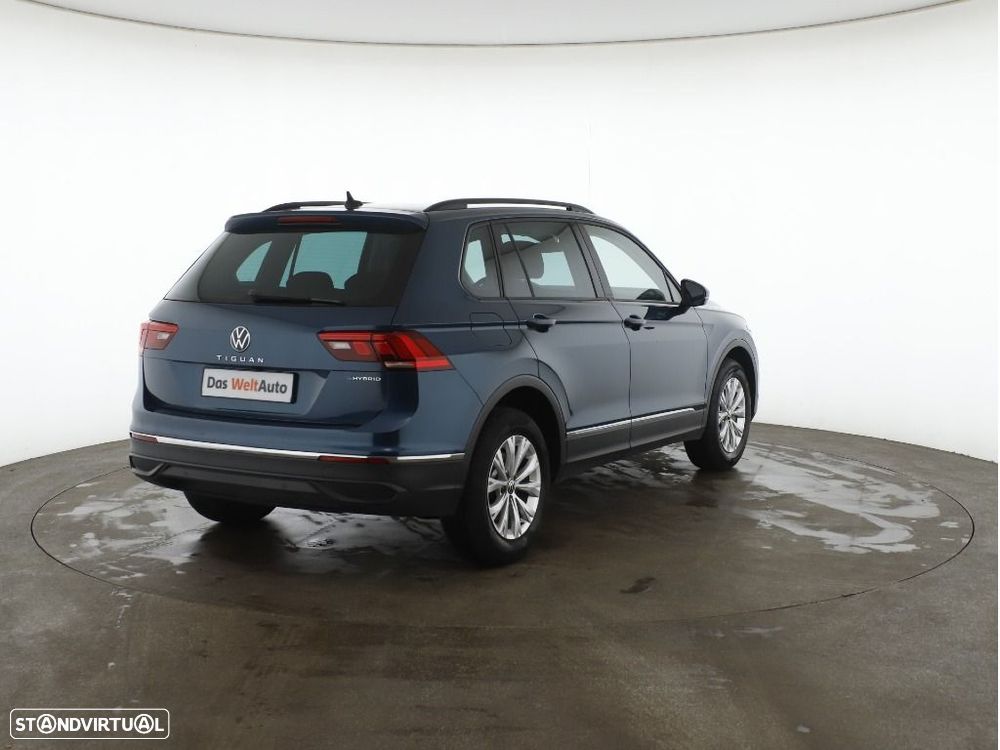 VW Tiguan - 13