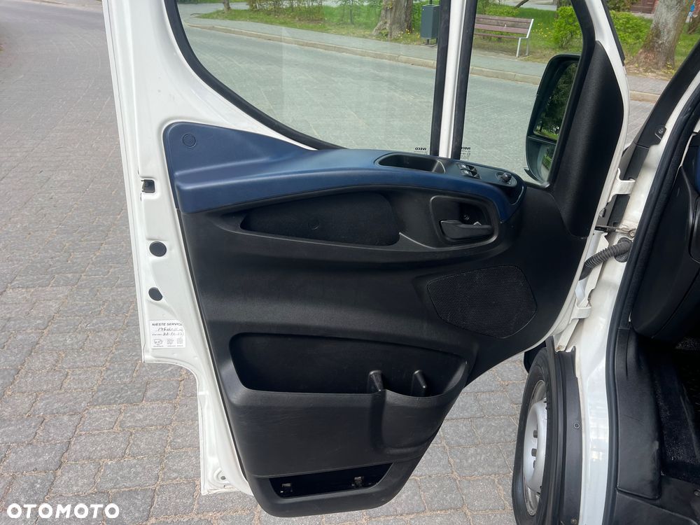 Iveco DAILY 35s16 L3H2 - 16