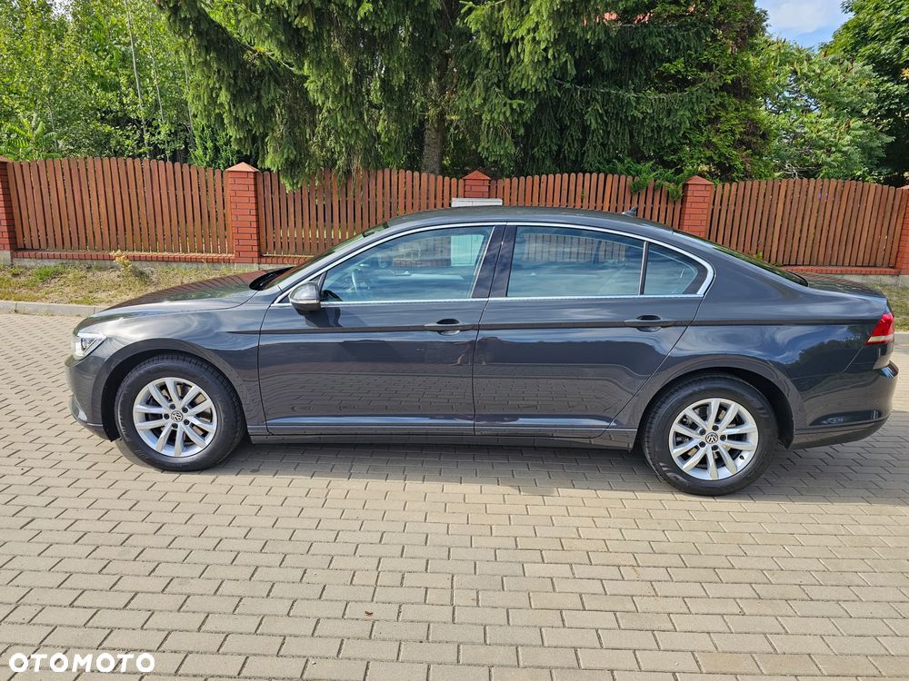 Volkswagen Passat 2.0 TDI BMT Comfortline - 27
