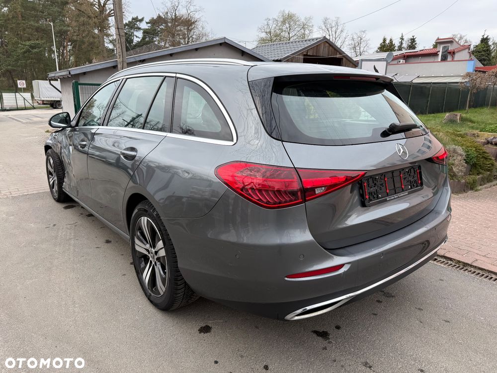 Mercedes-Benz Klasa C 200 4Matic 9G-TRONIC Avantgarde - 5