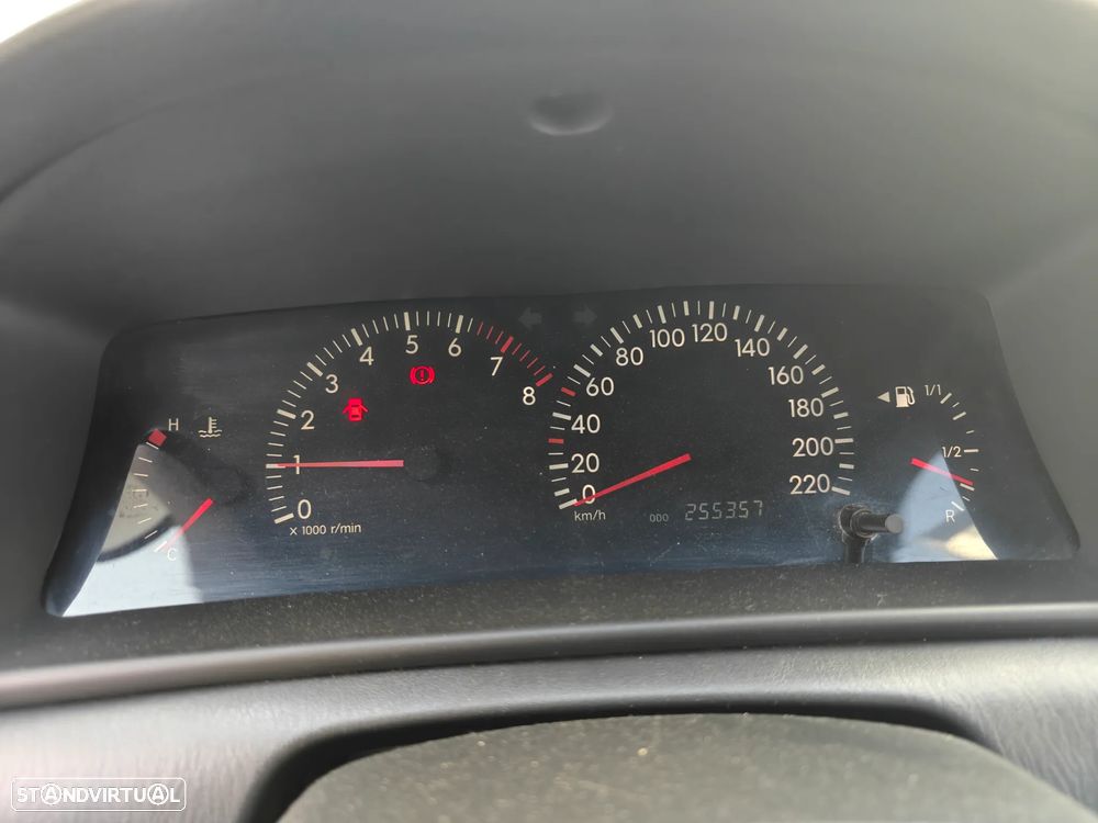 Toyota Corolla L/B 1.4 Sol AC - 11