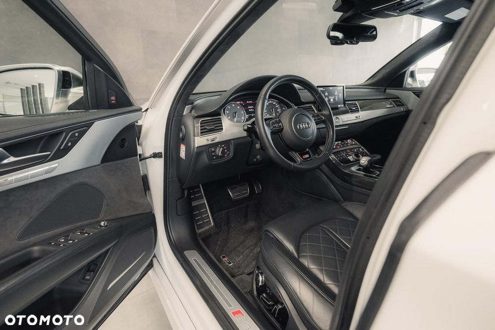 Audi S8 4.0 TFSI Quattro - 10