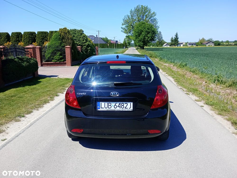 Kia Ceed 1.4 CVVT Attract - 15
