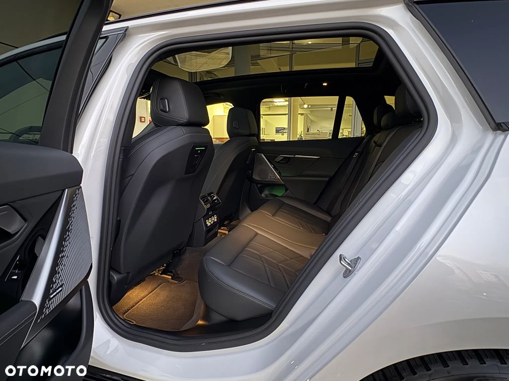 BMW Seria 5 520d xDrive mHEV M Sport - 14