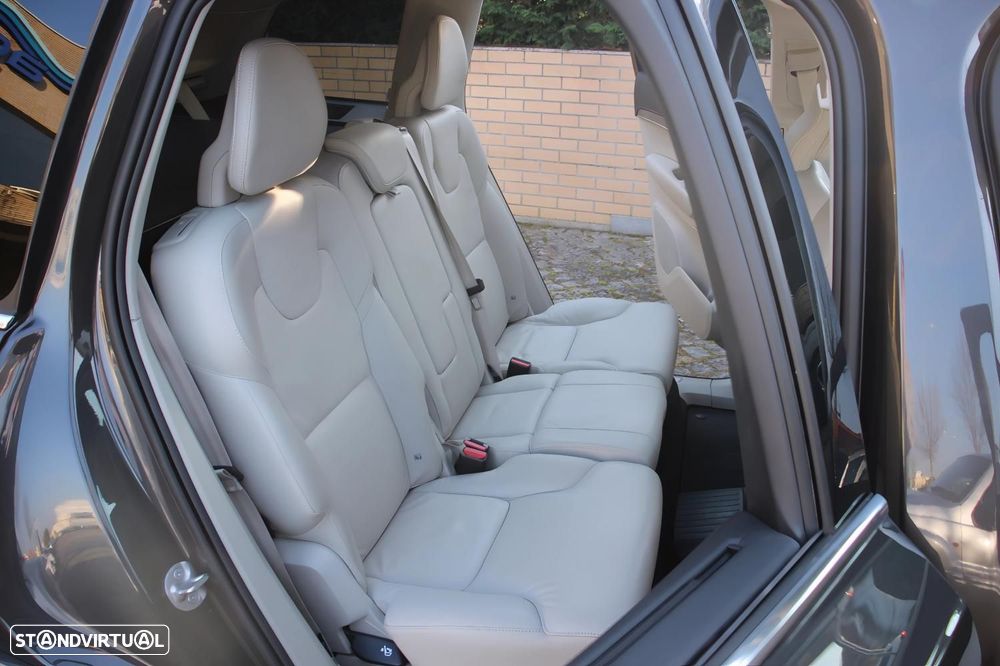 Volvo XC 90 2.0 T8 PHEV Plus Bright AWD — fotografia 14