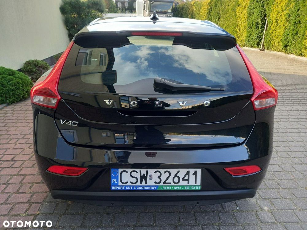 Volvo V40 D2 Kinetic - 17