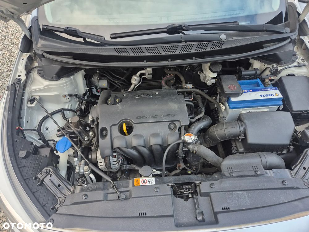 Kia Ceed - 23