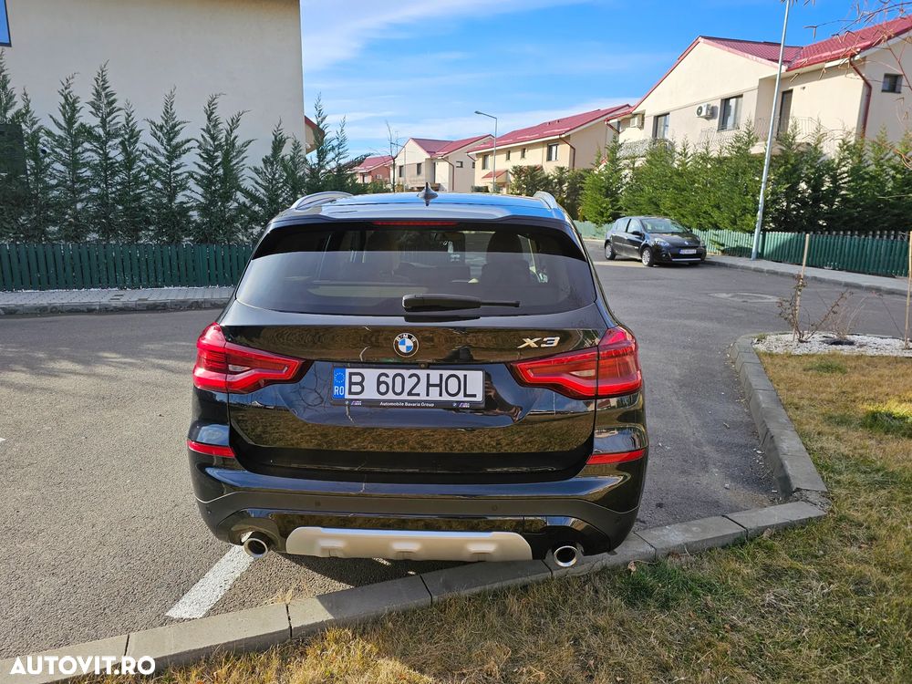 BMW X3 xDrive20d AT Luxury Line - 9