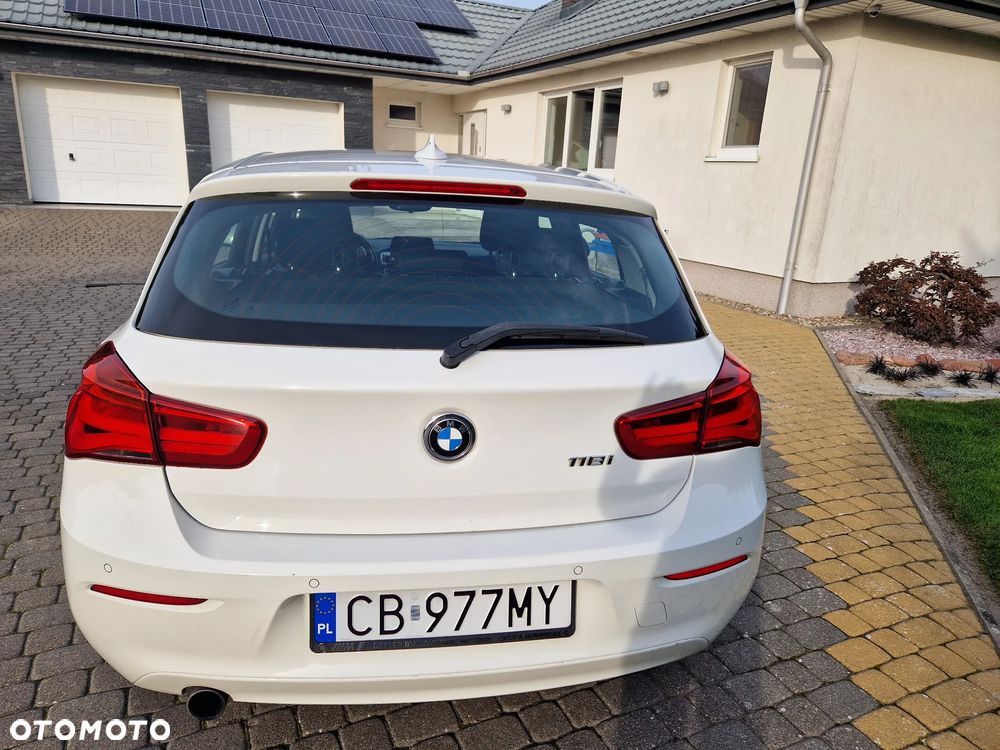 BMW Seria 1 118i - 5
