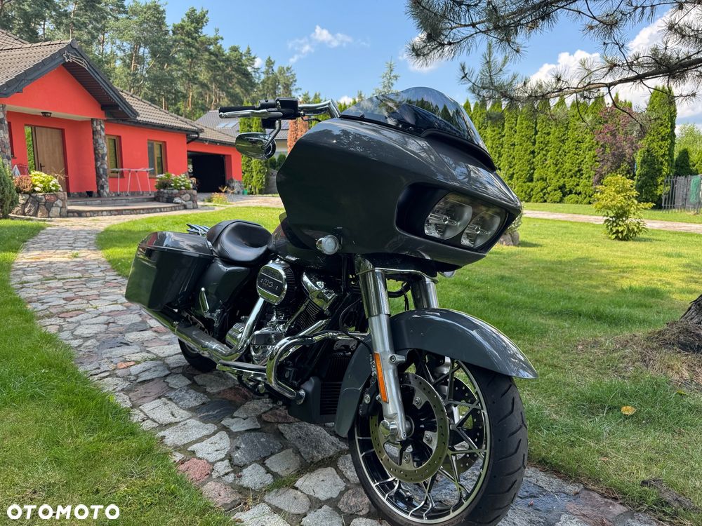 Harley-Davidson Touring Road Glide - 6