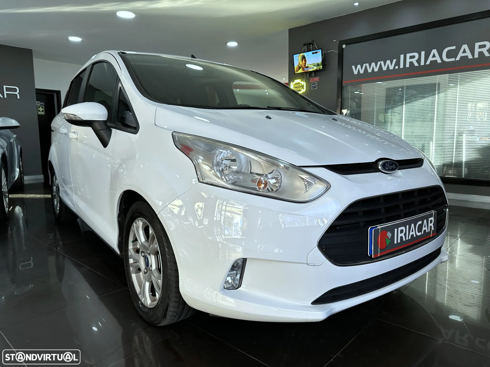 Ford B-Max 1.5 TDCi Titanium - 22