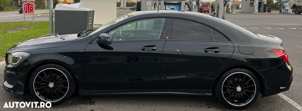 Mercedes-Benz CLA 200 7G-DCT AMG Line - 5