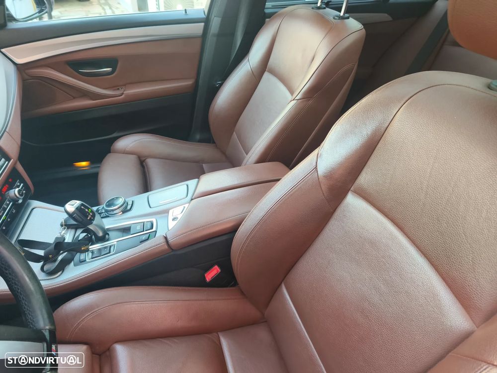 BMW 520 d Touring Sport-Aut. - 24
