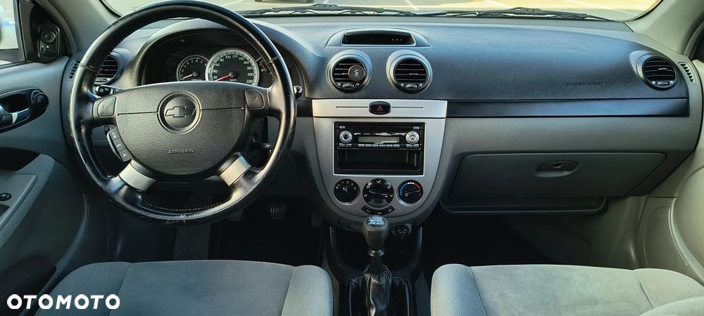 Chevrolet Lacetti 1.6 SX - 10