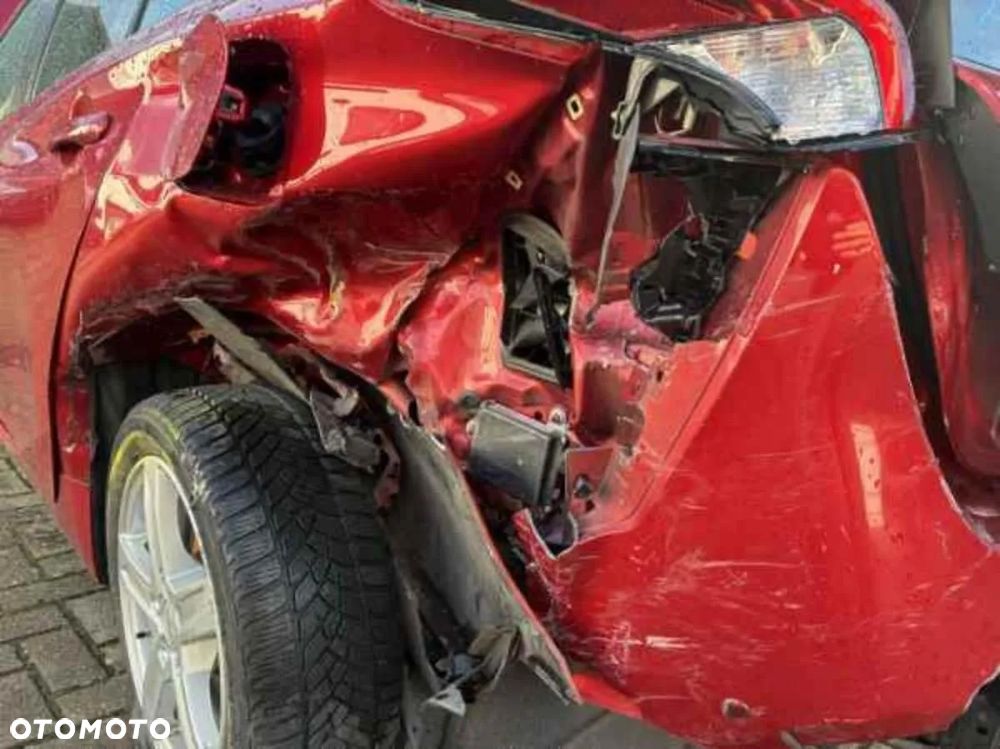 Toyota Prius Hybrid Executive - 12