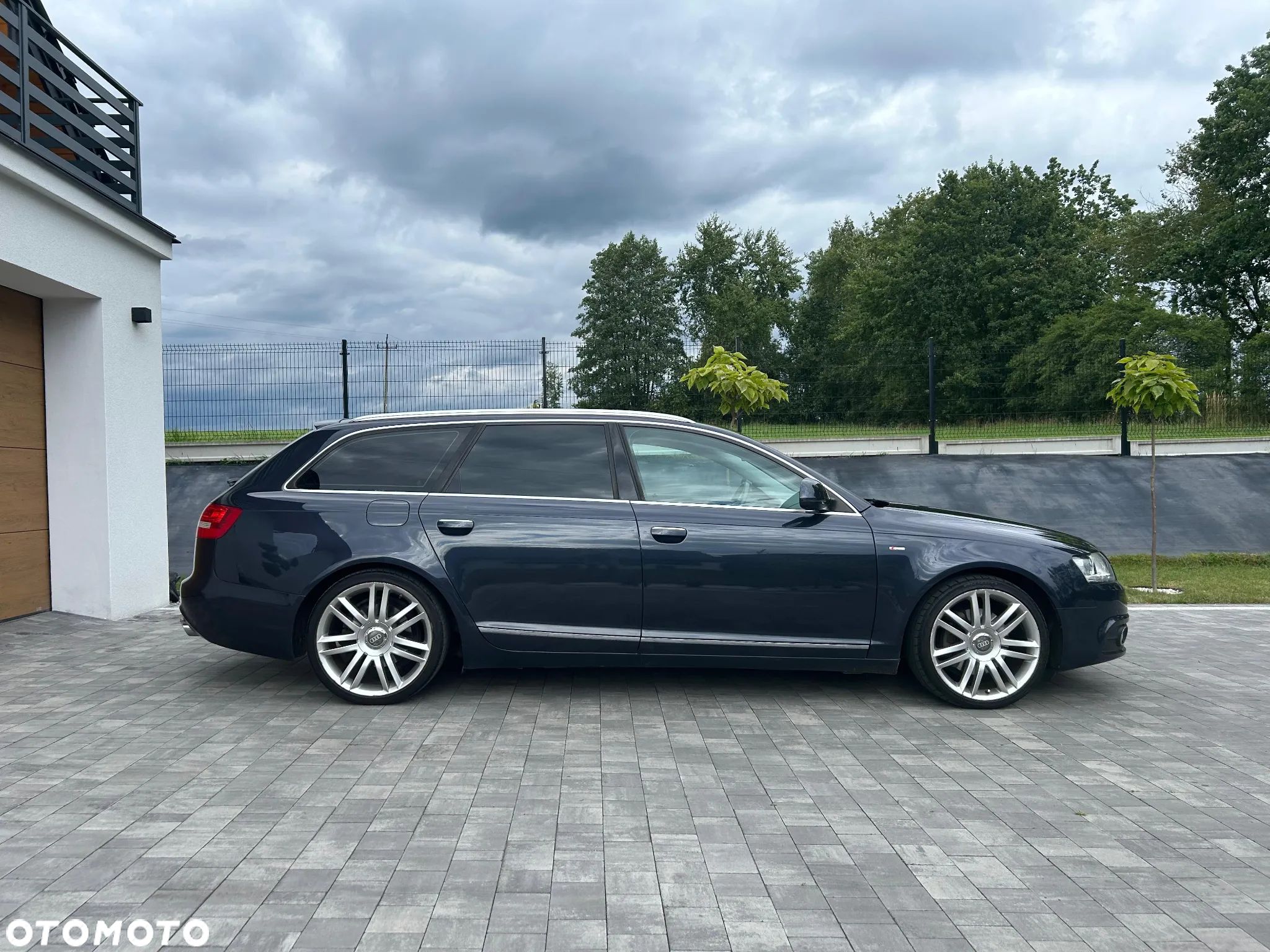 Audi A6 - 1