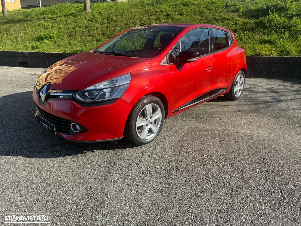 Renault Clio ENERGY TCe 90 Start & Stop Experience - 1