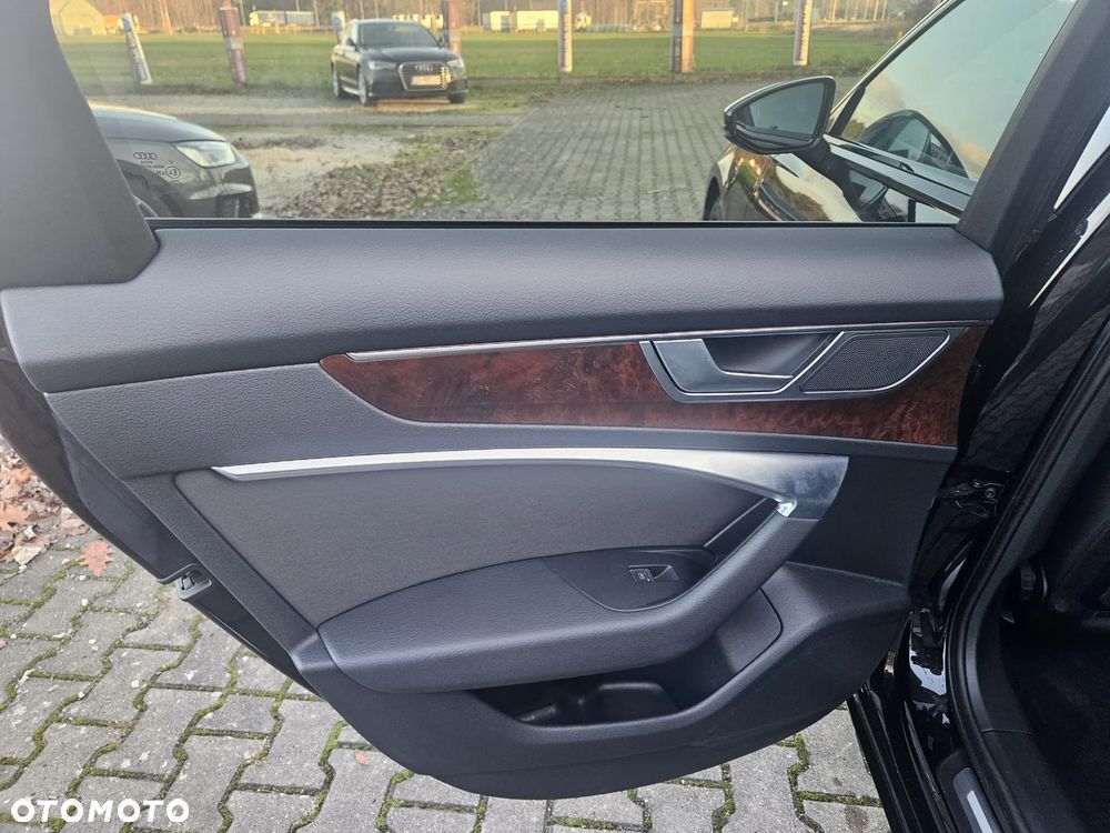 Audi A6 Avant - 17