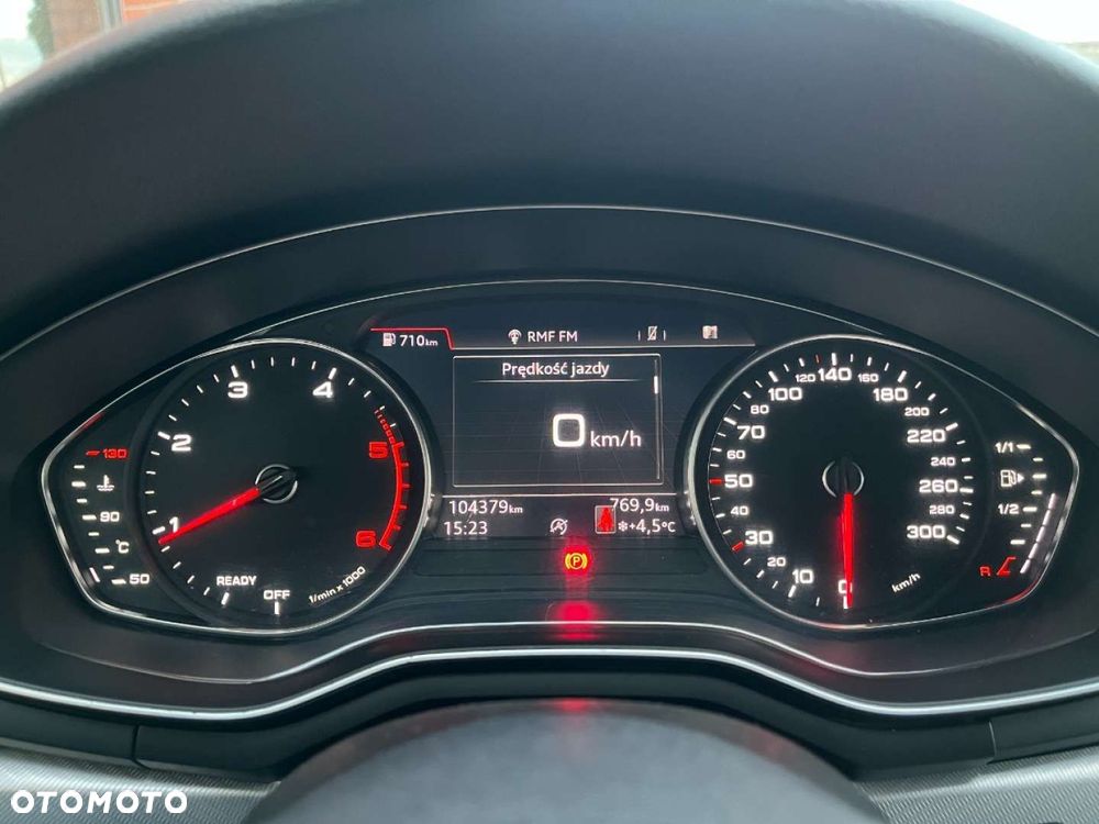 Audi A4 Avant 2.0 TDI - 10