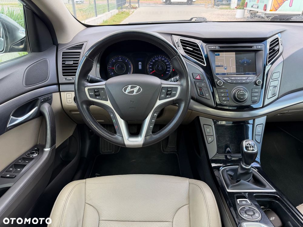 Hyundai i40 1.7 CRDi Premium - 19
