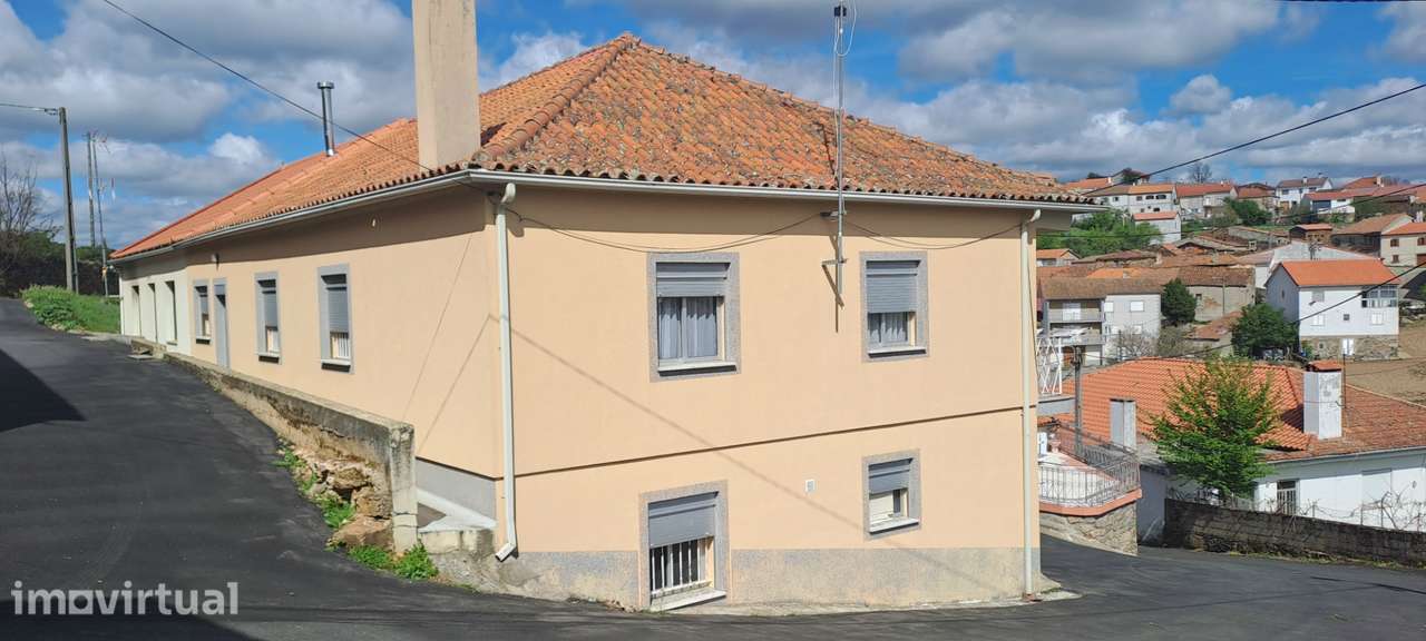 Moradia T5 Venda em São Martinho de Angueira,Miranda do Douro - Grande imagem: 4/50
