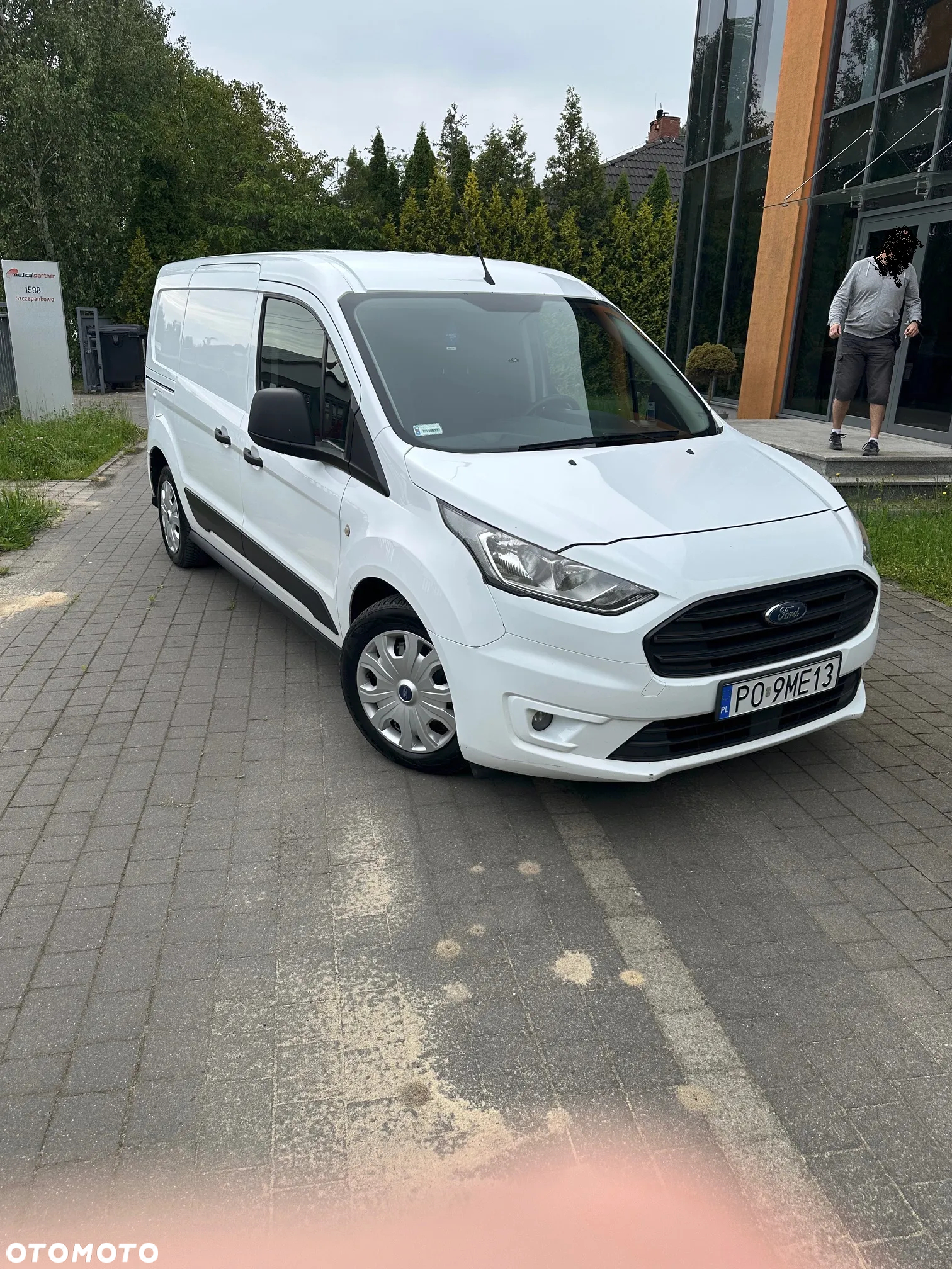 Ford Transit Connect - 13