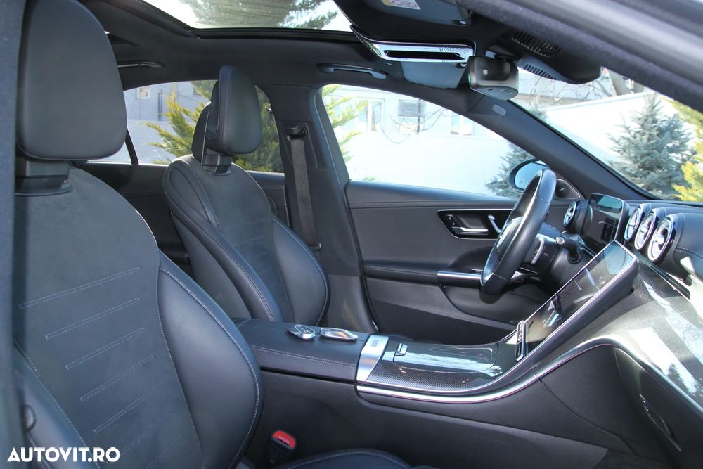 Mercedes-Benz C - 24