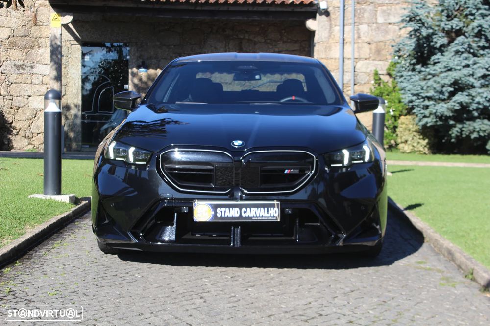 BMW M5 xDrive - 2