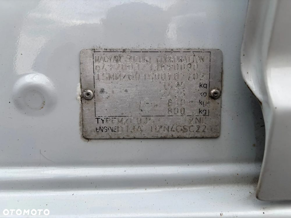 Suzuki Swift - 4