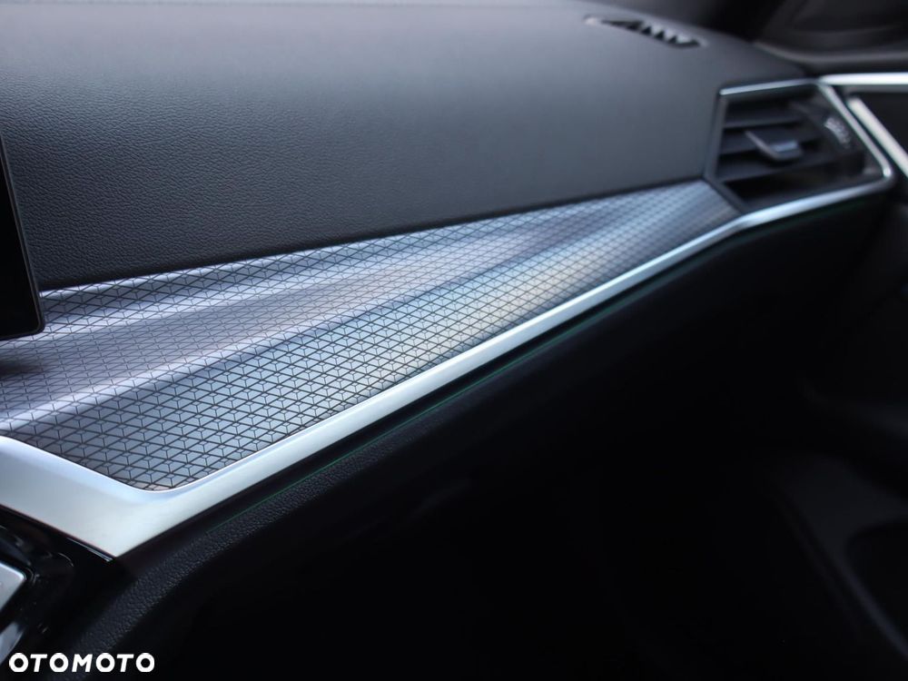BMW i4 - 14