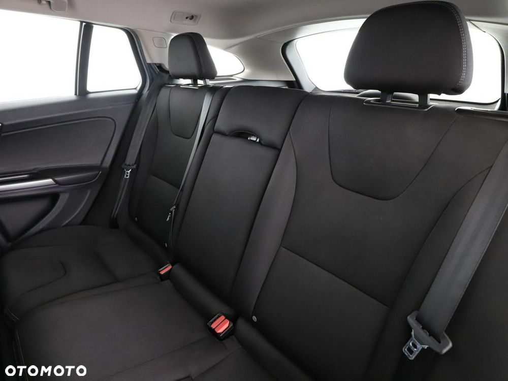 Volvo V60 D2 Kinetic - 18