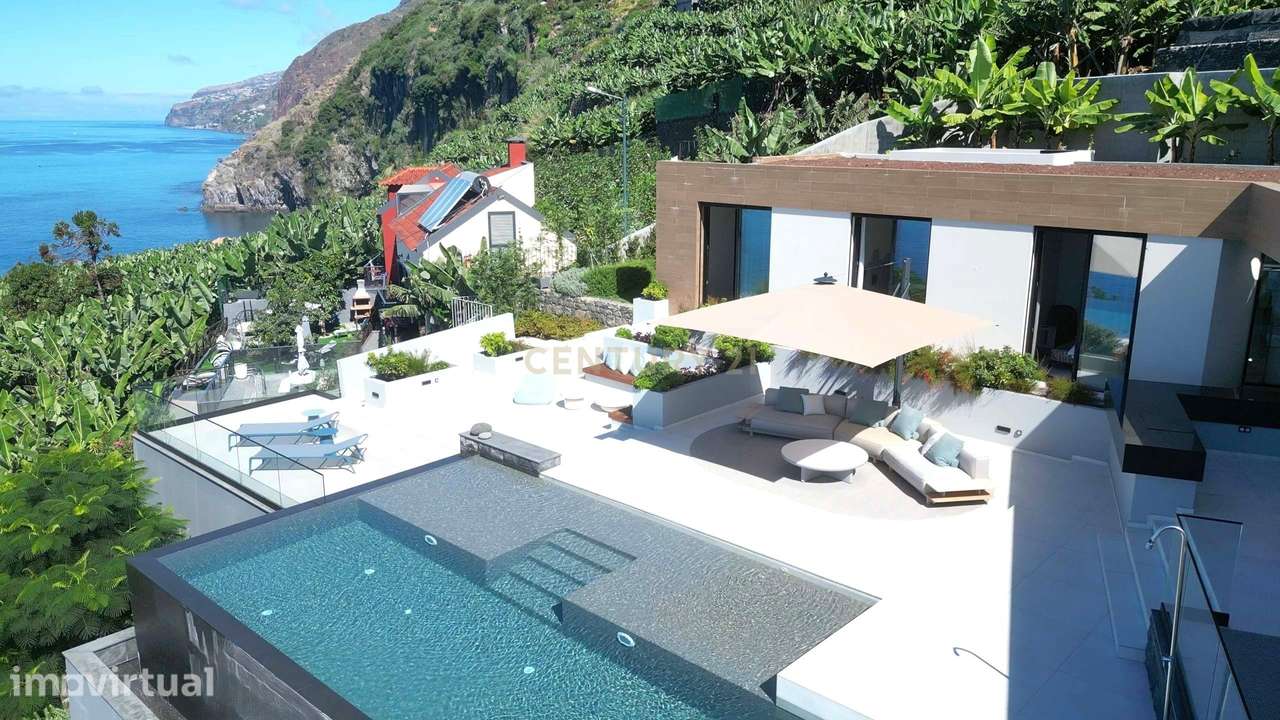 Moradia Moderna de Luxo com Vista Deslumbrante sobre o Atlântico – Sít - Grande imagem: 3/32