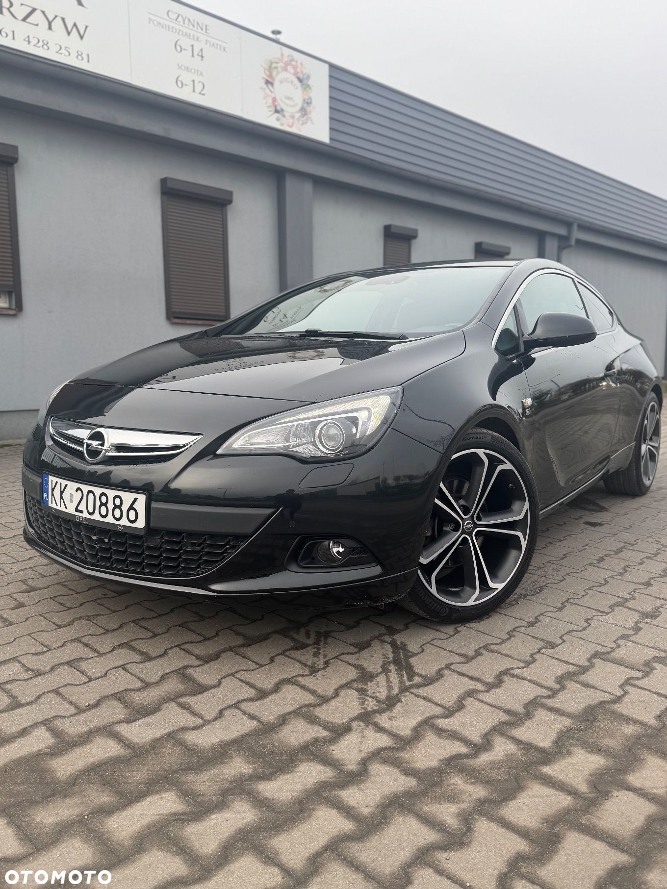 Opel Astra IV GTC 1.6 T SIDI Sport S&S - 1