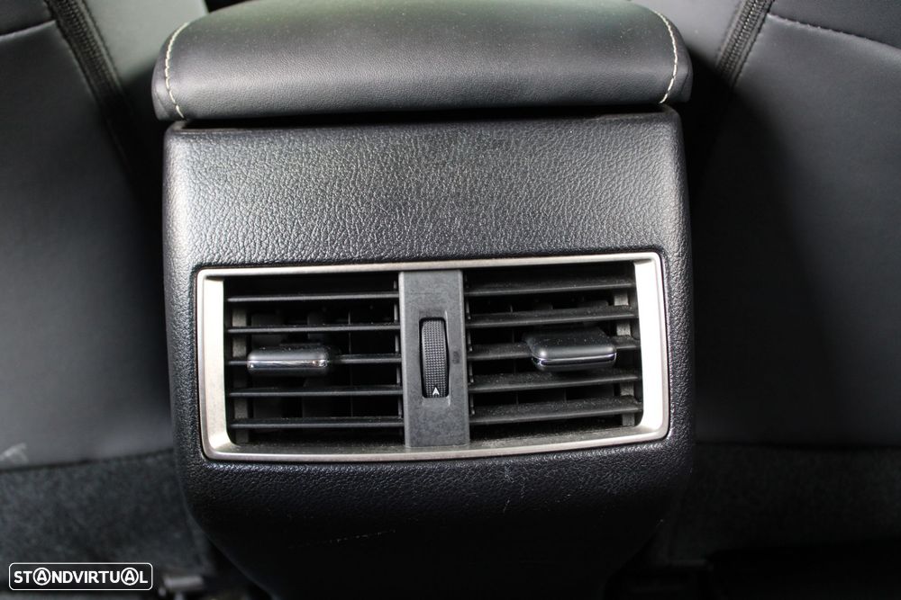 Lexus NX 300h Executive - 39