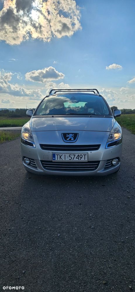 Peugeot 5008 - 3