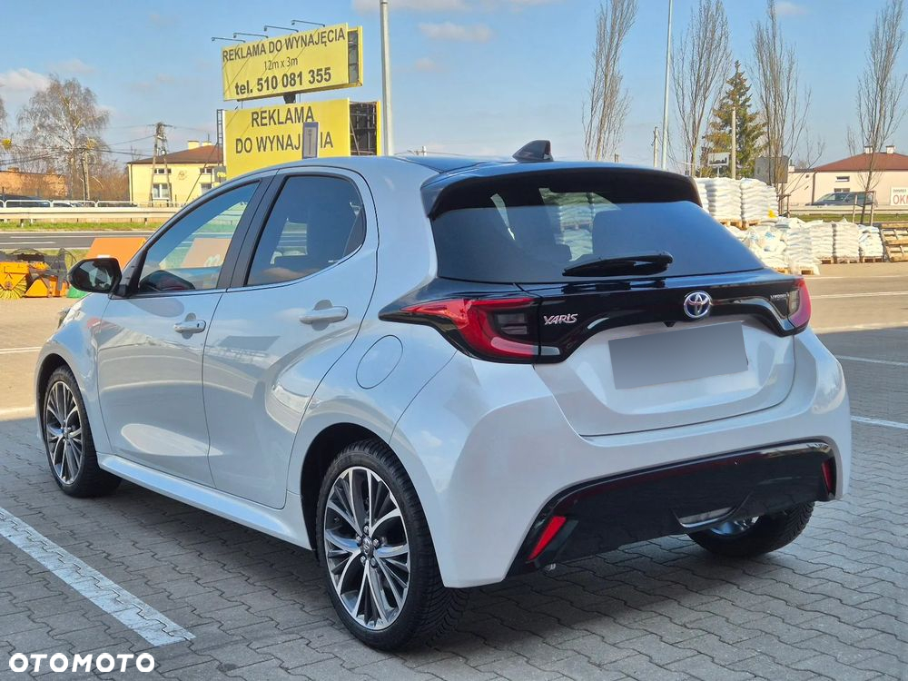 Toyota Yaris Hybrid 1.5 Executive - 14