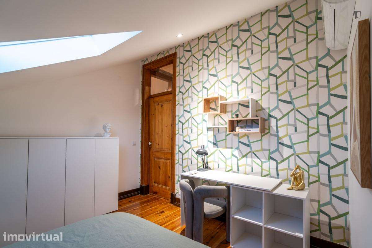 Quarto - localizado em Marquês de Pombal Lisbon - Grande imagem: 2/26
