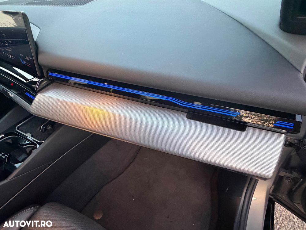 BMW Seria 5 520d xDrive Aut. - 28