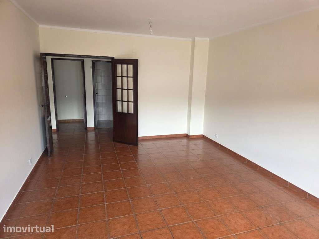 Apartamento T3 - Centro da Cidade de Leiria - Grande imagem: 4/11